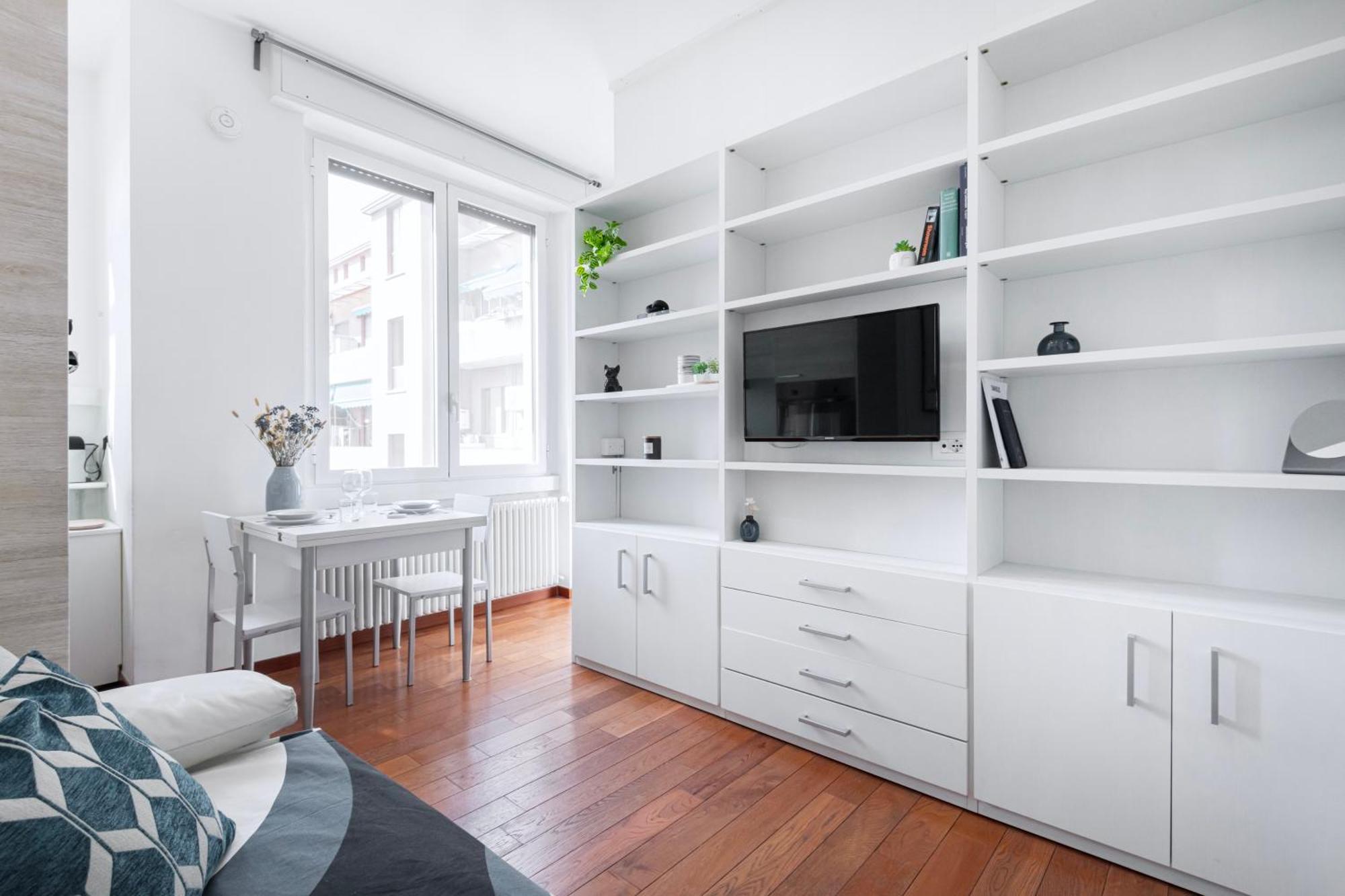 Nice And Cozy Studio In Porta Romana By Easylife Milão Exterior foto